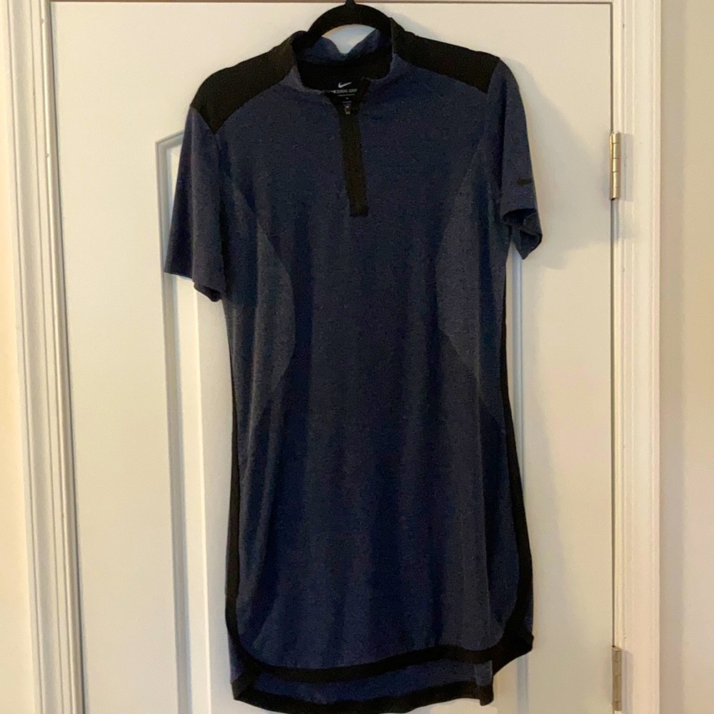Nike Zonal Cooling Dress Golf or Tennis